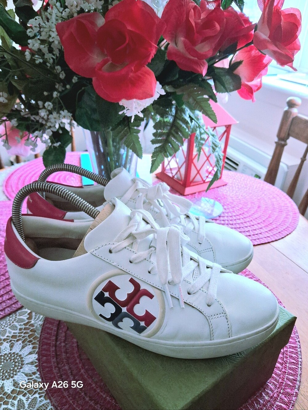Tory Burch Color Block Signature T-Logo Leather Sneaker Shoes Size 9 - Picture 11 of 11